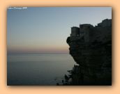Bonifacio sobre la roca